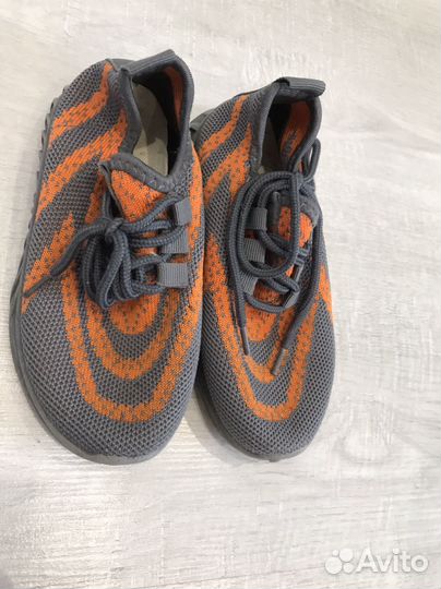 Футзалки кеды кроссовки размер по стельке 19,5 см