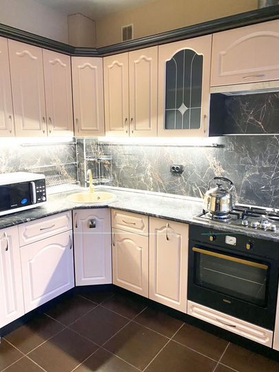 2-к. квартира, 60 м², 2/5 эт.