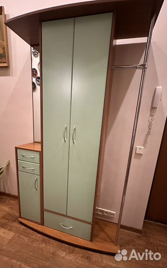 Шкаф в прихожую бу