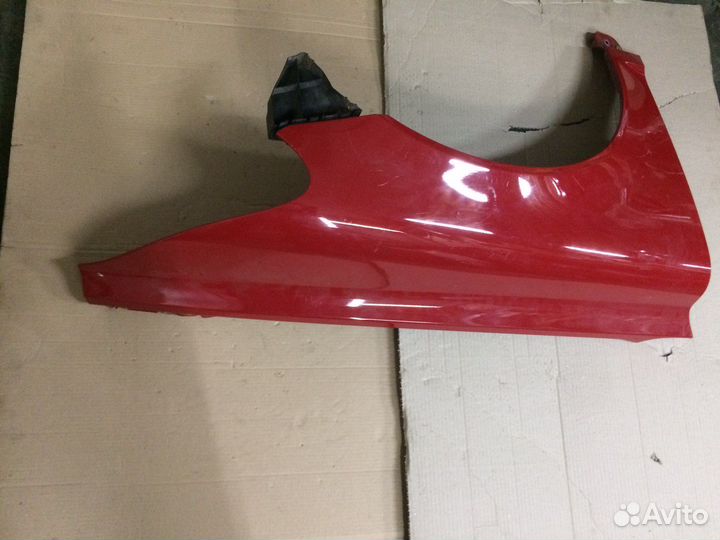 Крыло переднее правое Volvo C70 MK2 2009 г.в