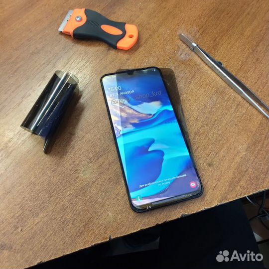 Замена стекла Samsung/iPhone/Другие