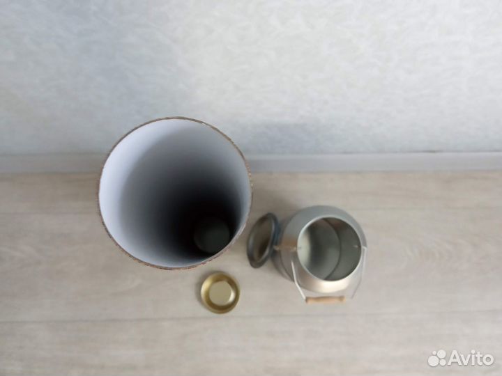 Картонный тубус с крышкой + Бидон 