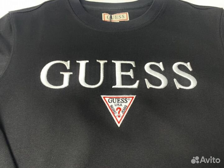 Уютный свитшот Guess для вашего гардероба