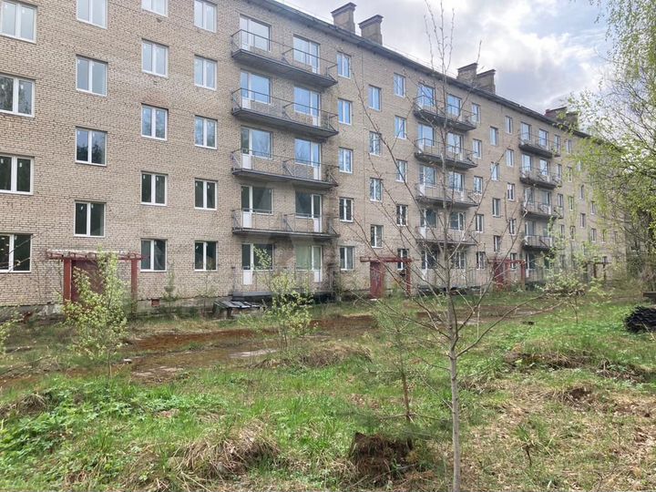 Здание, 3767 м²