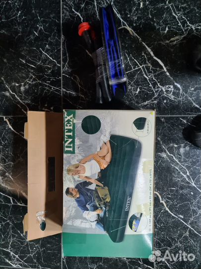 Надувной матрас intex