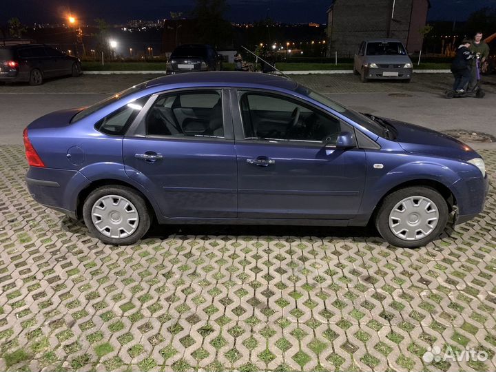 Ford Focus 1.6 МТ, 2006, 217 000 км