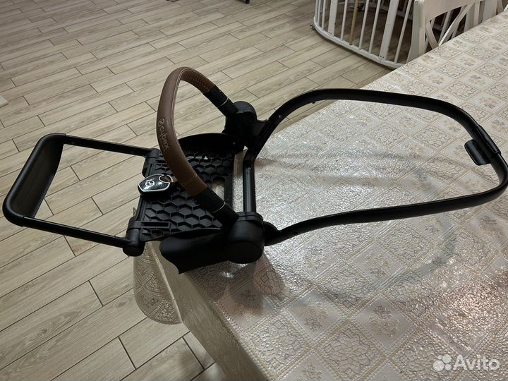 Каркас прогулочного блока cybex priam 3