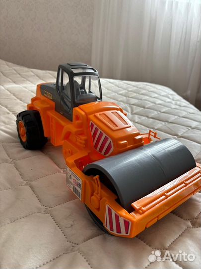 Машина bruder разные