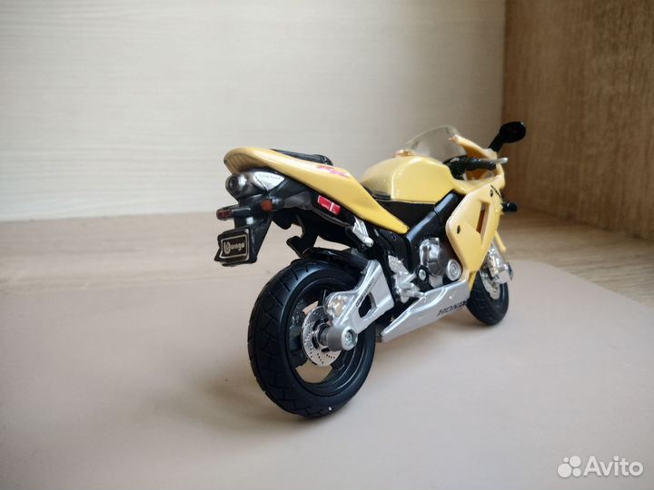 Модель мотоцикла Honda CBR 600rr