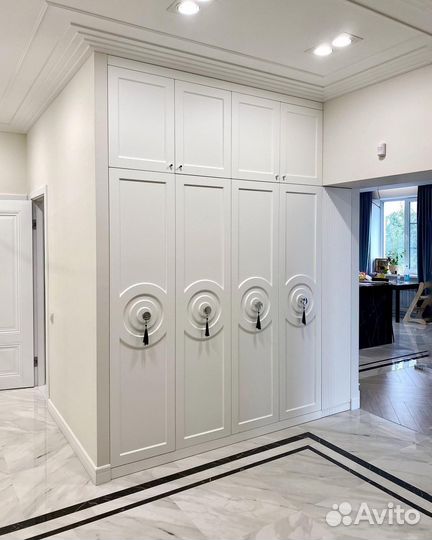 Шкаф в прихожую