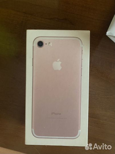 iPhone 7, 32 ГБ