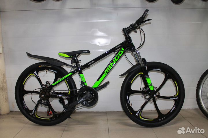 Велосипед литые 26 дюймов