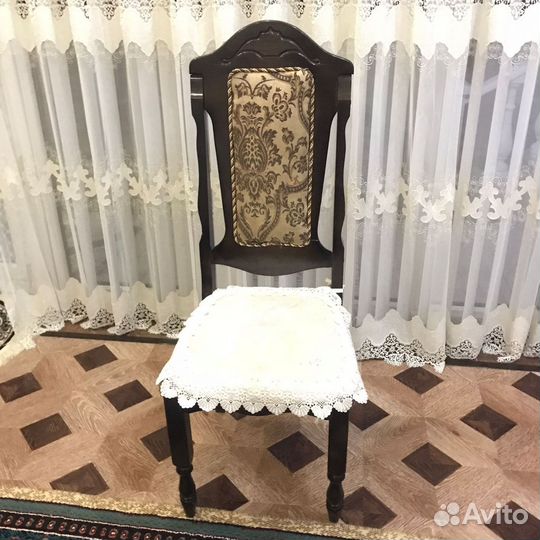 Стулья