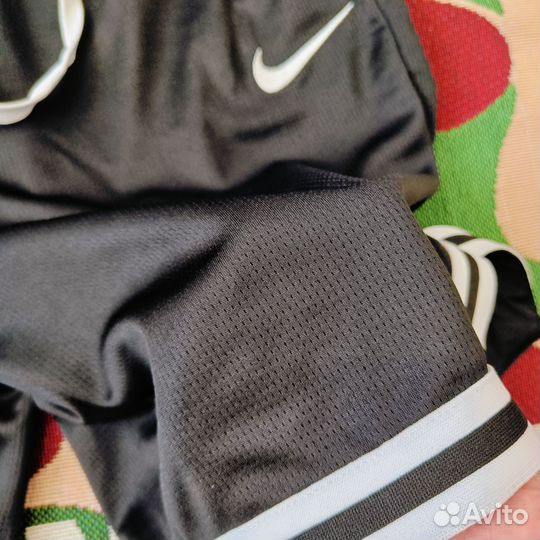 Nike dri fit шорты