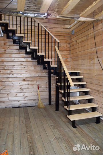 Лестница на металлокаркасе