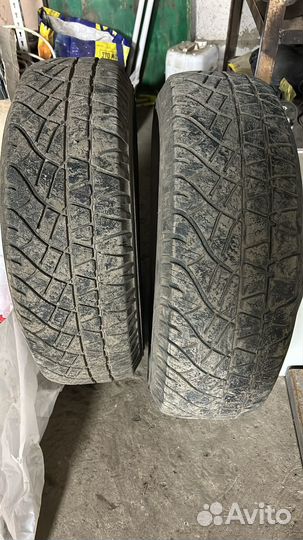 Michelin Latitude Cross 215/70 R16