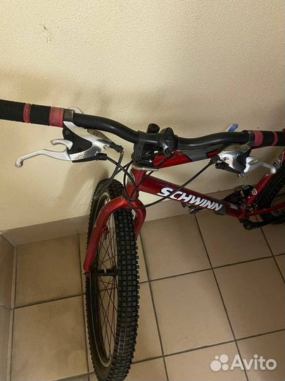 Велосипед Schwinn solution