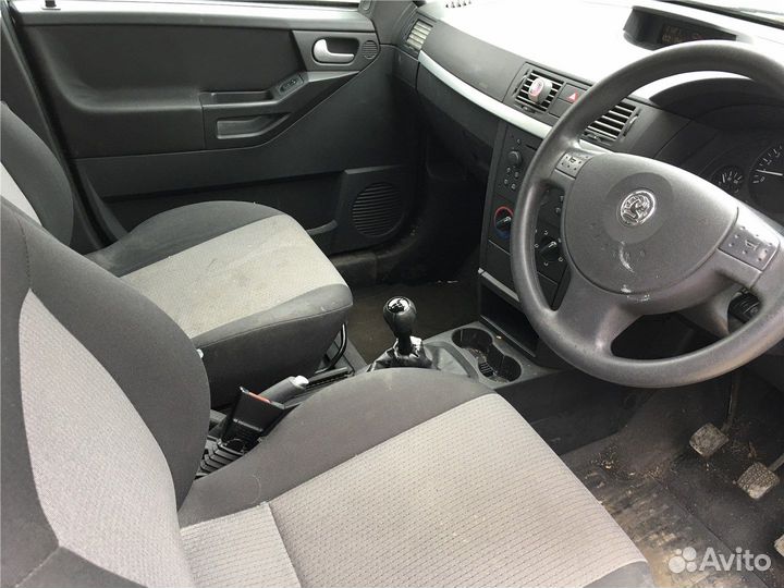 Разбор на запчасти Opel Meriva 2003-2010