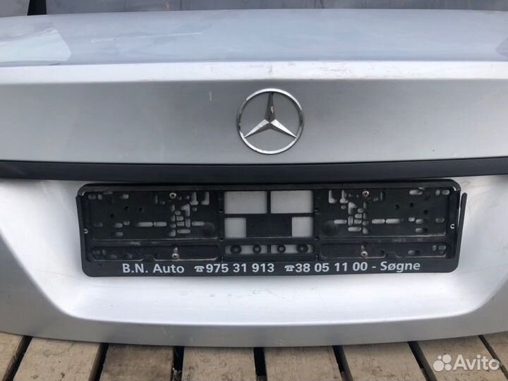 Крышка багажника Mercedes-Benz C-Class W204