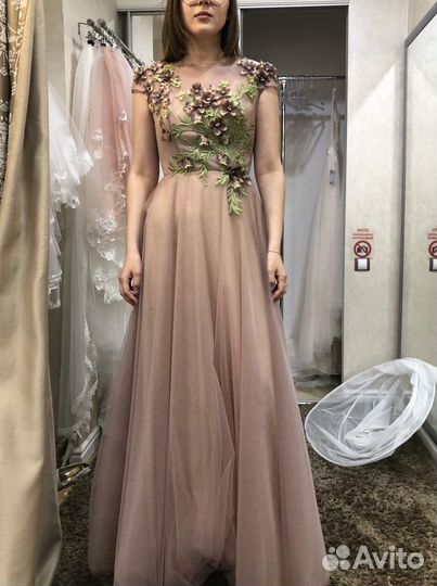 Вечернее платье женское