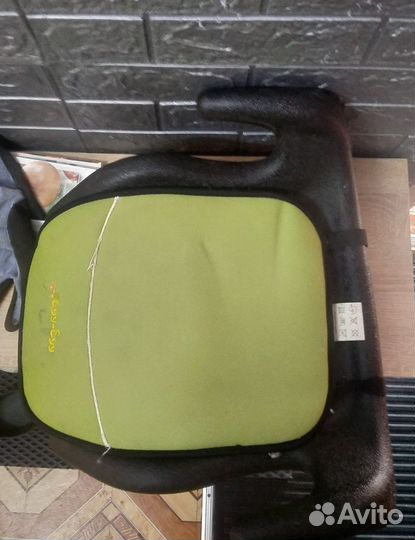 Автокресло бустер