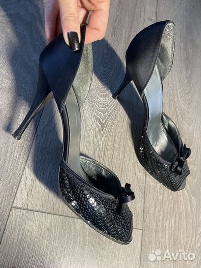 Туфли женские Stuart Weitzman