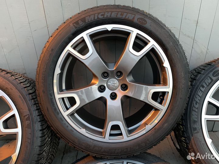 Оригинальные колеса Maserati Levante R20 зима