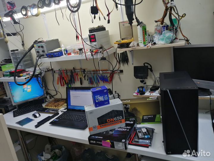 Ремонт компьютеров и ноутбуков и телефонов