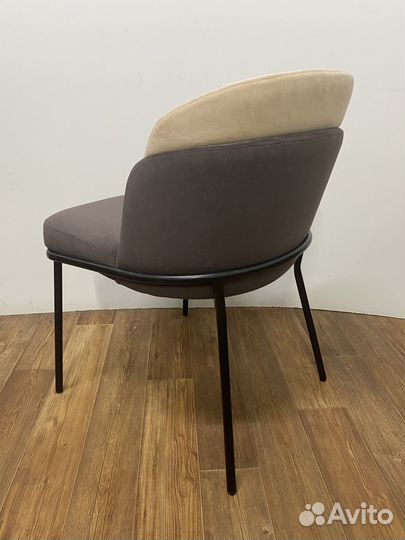 Стул мягкий