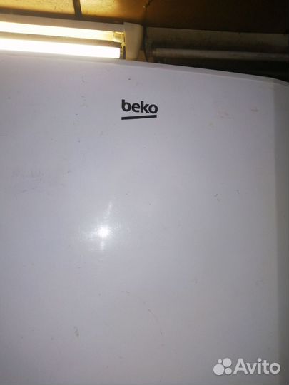 Холодильник бу Beko
