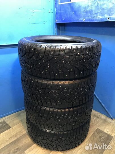 Bridgestone Blizzak Spike-02 SUV 275/55 R20