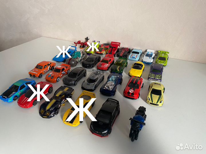Hot wheels машинки