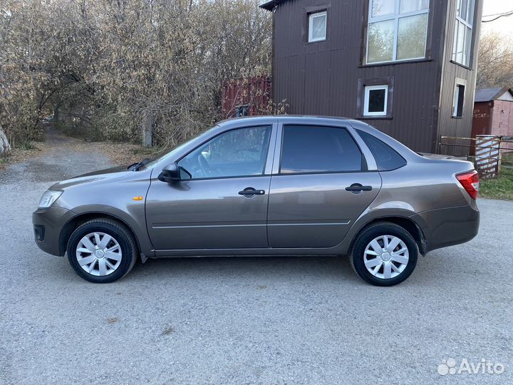 LADA Granta 1.6 МТ, 2015, 121 000 км