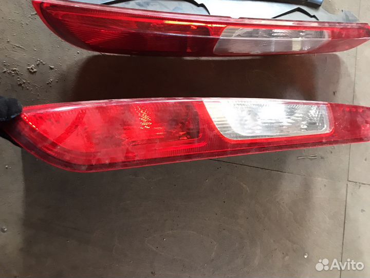Фонарь задний правый ford focus 2 хэтчбек