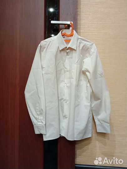 Рубашка белая