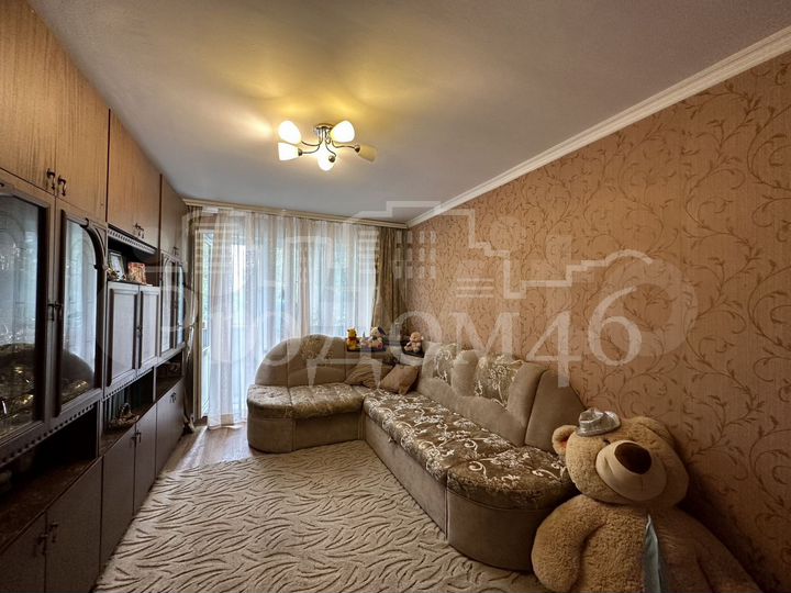 3-к. квартира, 58 м², 5/5 эт.