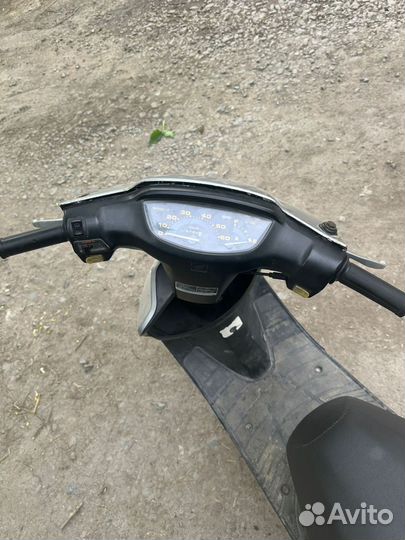 Мопед Honda dio af 27