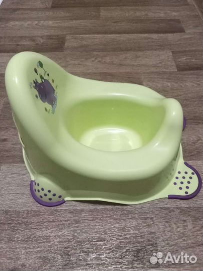 Горшок детский мало б/у