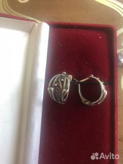Серебряные серьги