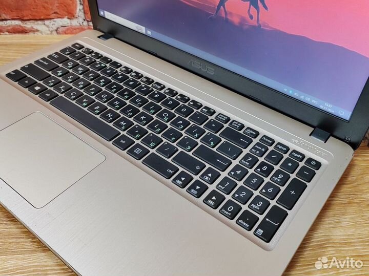 Ноутбук Asus Игровой проц Silver N5000 MX110