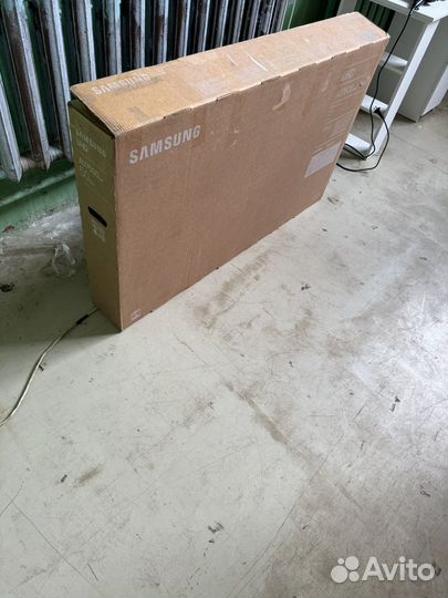 Телевизор Samsung ue50au7500uxce