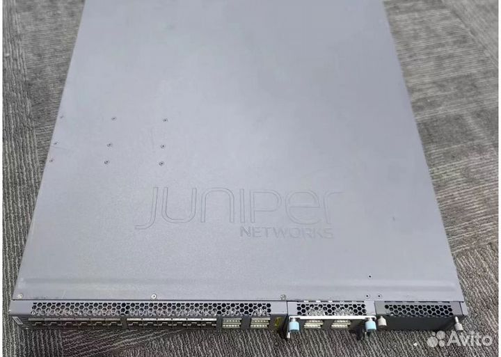 Коммутатор juniper EX4600-40F-AFO