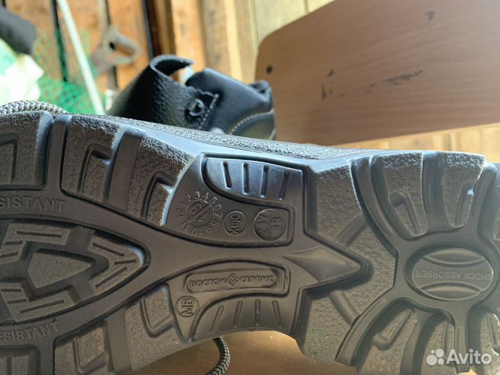 Ботинки новые