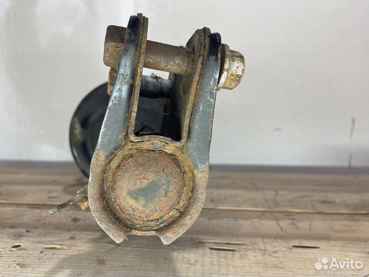 Стойка для outback