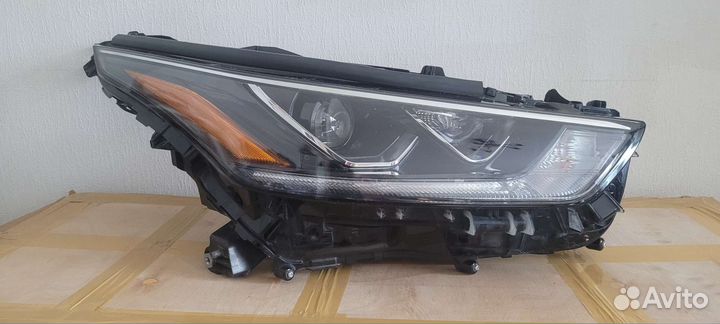 Фара правая LED линза highlander 4 2019