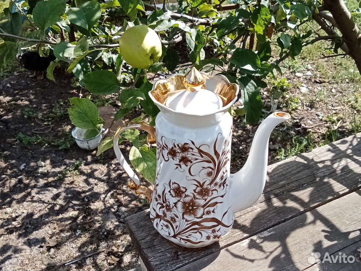 Кувшин, кофейник