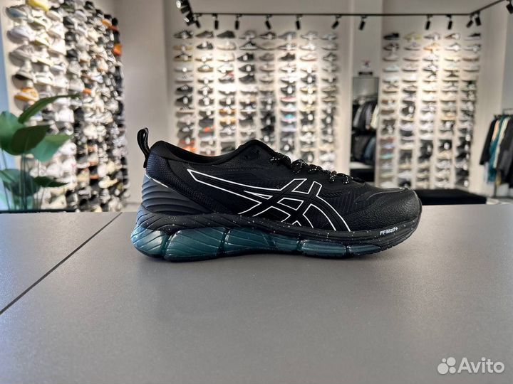 Кроссовки Asics quantum 360 в ТЦ Мега Молл