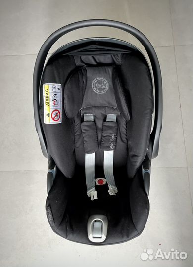 Автокресло Cybex Cloud Z i-Size, Deep Black