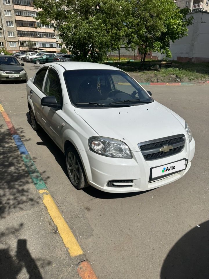 Chevrolet Aveo: фото владельца