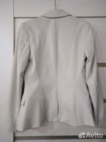 Пиджаки женские пакетом 44-46р